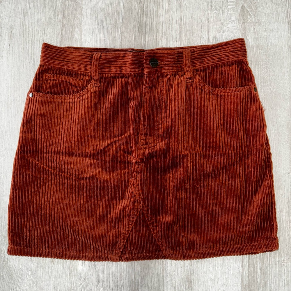 Brown/orange corduroy skirt